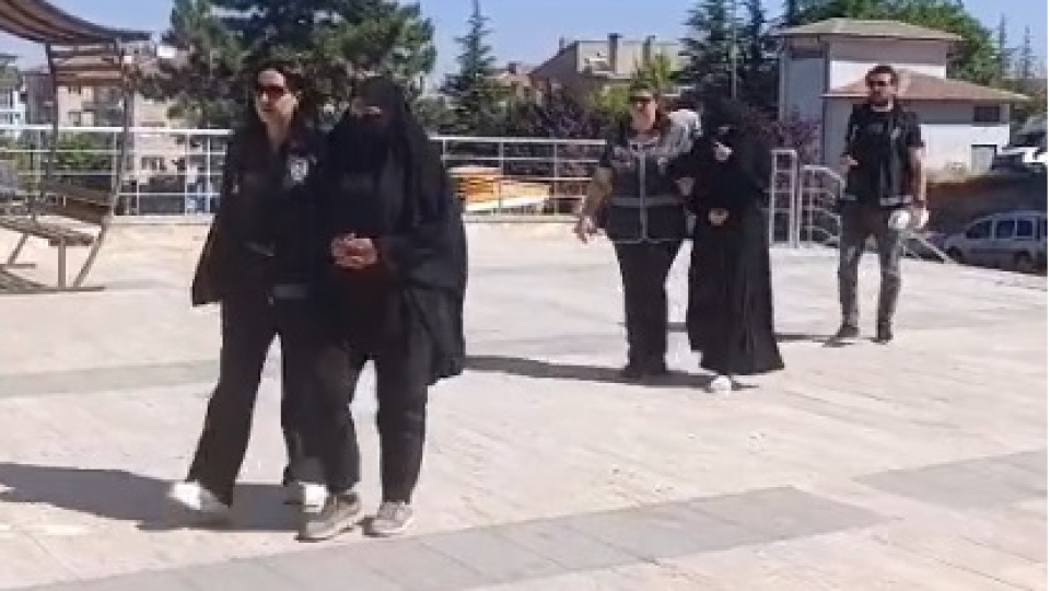 Gelin adayı, altınlarla kaçmaya çalıştı