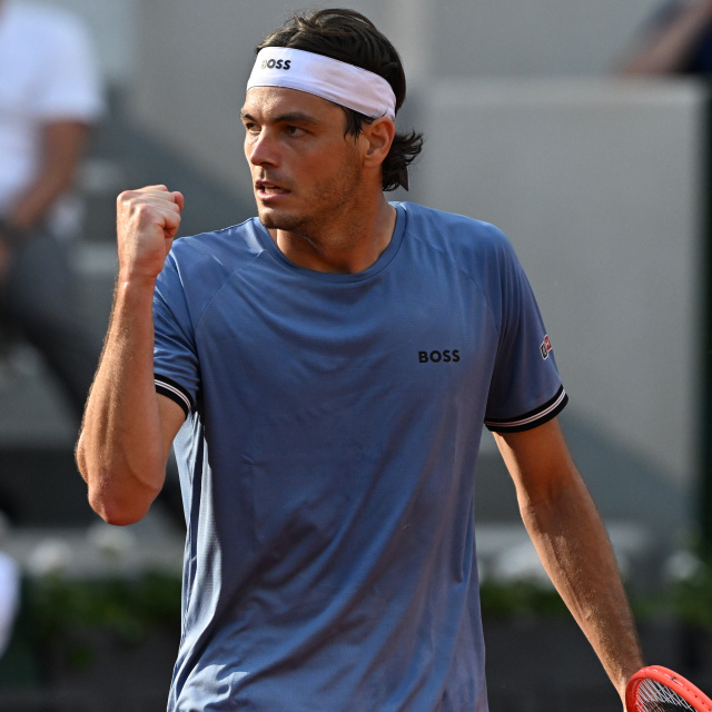 Wimbledon'da Fritz ve Minaur 3. turda!