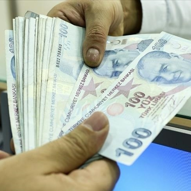 Öğretmen maaşı kaç TL oldu?