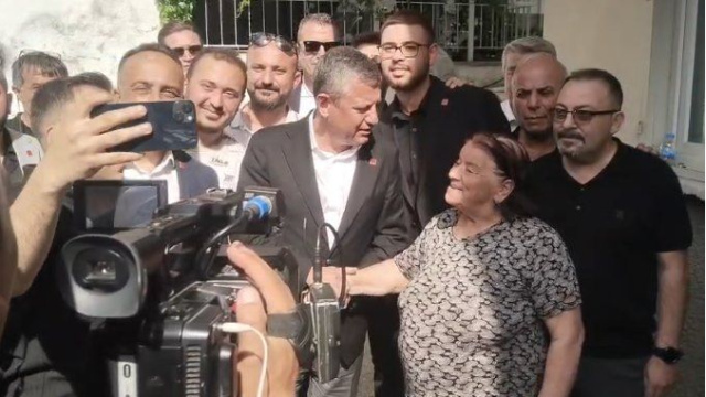 Özgür Özel'den taziye ziyareti