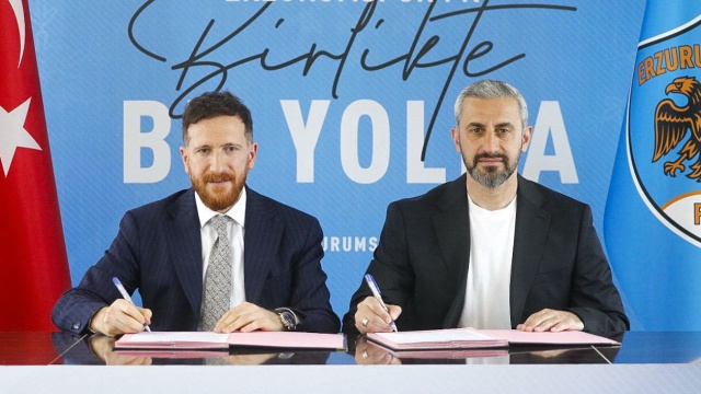 Erzurumspor, Özbalta ve 5 oyuncuyla uzattı!