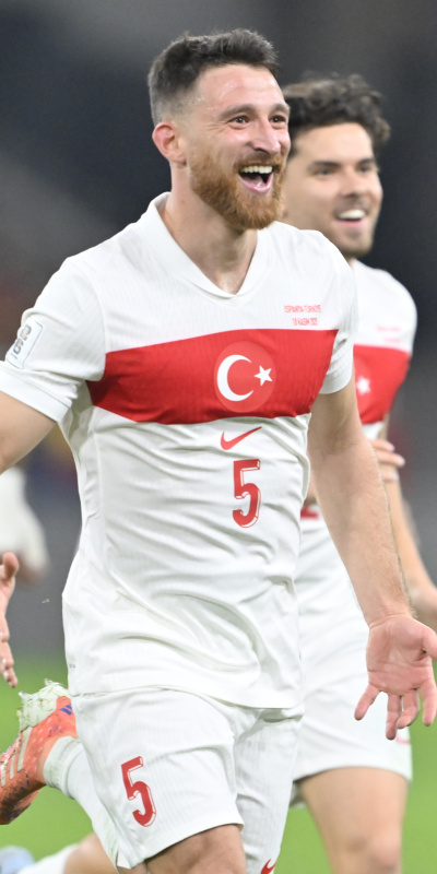 Adım adım Salih Özcan!