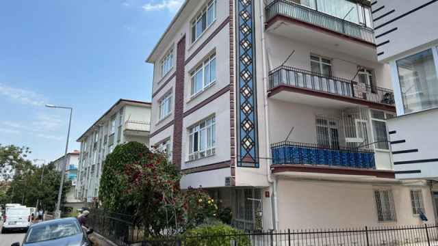 Dehşet! Kendisini yaralayan oğlunu öldürdü!