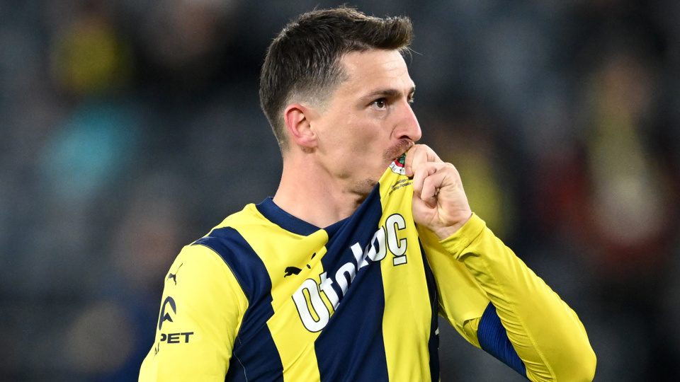 Fenerbahçe'de Mert Hakan Yandaş kararı!