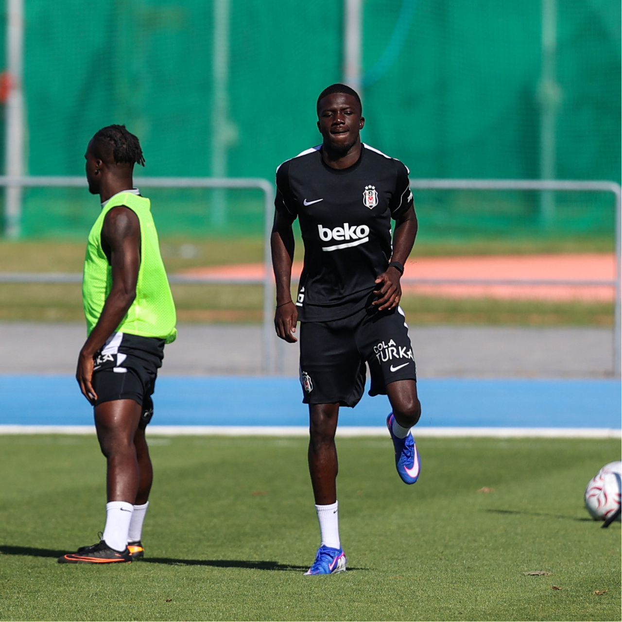 Ouattara, Beşiktaş ile ilk idmanına çıktı!