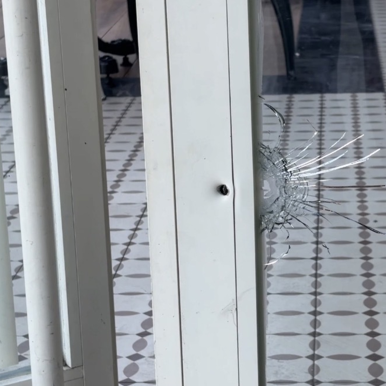 Ümraniye’de AVM’de silahlı saldırı