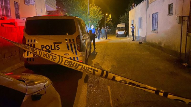 Adana'da silahlı kavga: 1'i ağır 4 yaralı