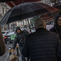 İstanbul'da sağanak yağış etkili oluyor