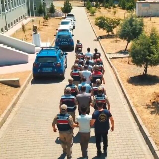6 ilde dolandırıcılık operasyonları: 27 gözaltı