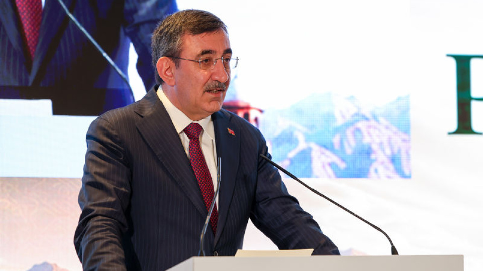 "Türkiye-Pakistan ticareti 5 milyar doların üzerine çıkmalı"