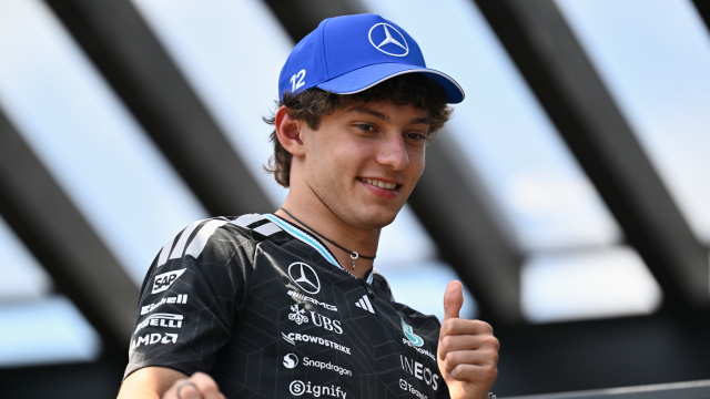 Sprint yarışını kazanan Kimi Antonelli!