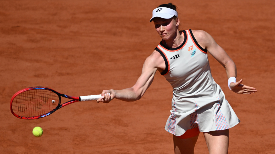 Rybakina elenirken Minaur son 16'ya kaldı!