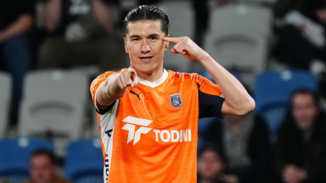 Başakşehir, Shomurodov'un bonservisini aldı!