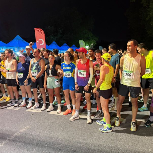 Sarıyer'de Türkiye'nin ilk gece maratonu