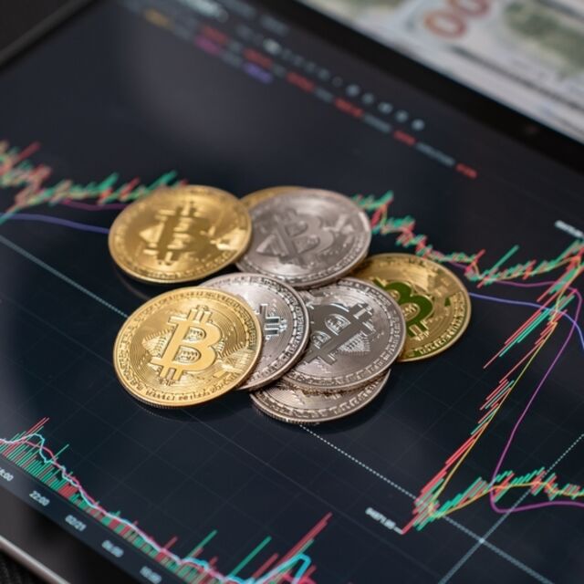 Kripto para piyasasının değeri 1 trilyon dolar eridi