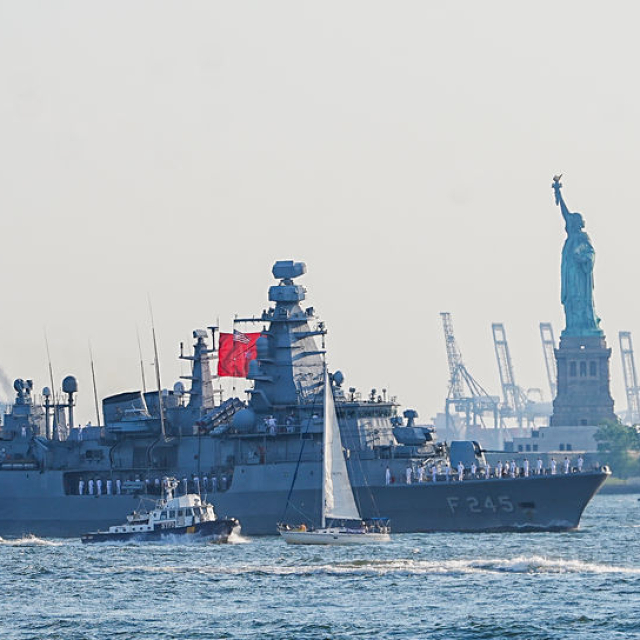 TCG Oruçreis ABD'de Türkiye'yi temsil etti