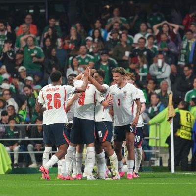 Ev sahibi Meksika'yı eleyen İngiltere çeyrek finalde!