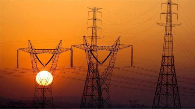 Elektrik üretimi tüketimi aştı