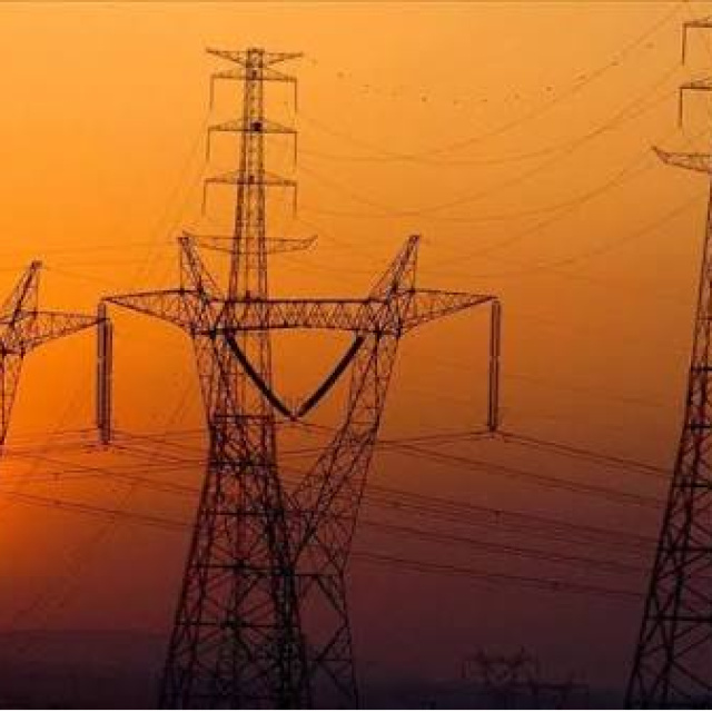 Elektrik üretimi tüketimi aştı