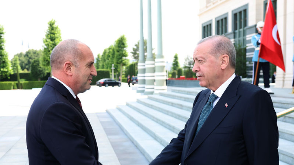 Cumhurbaşkanı Erdoğan Radev'i kabul etti
