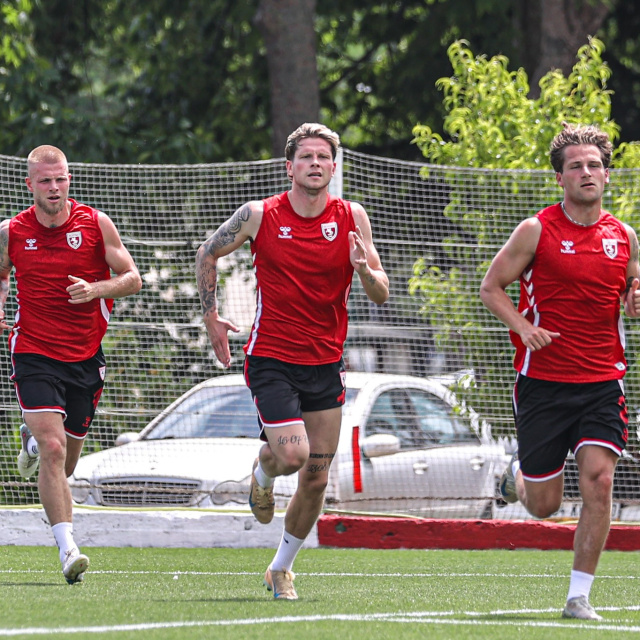 Samsunspor mesaiye başladı