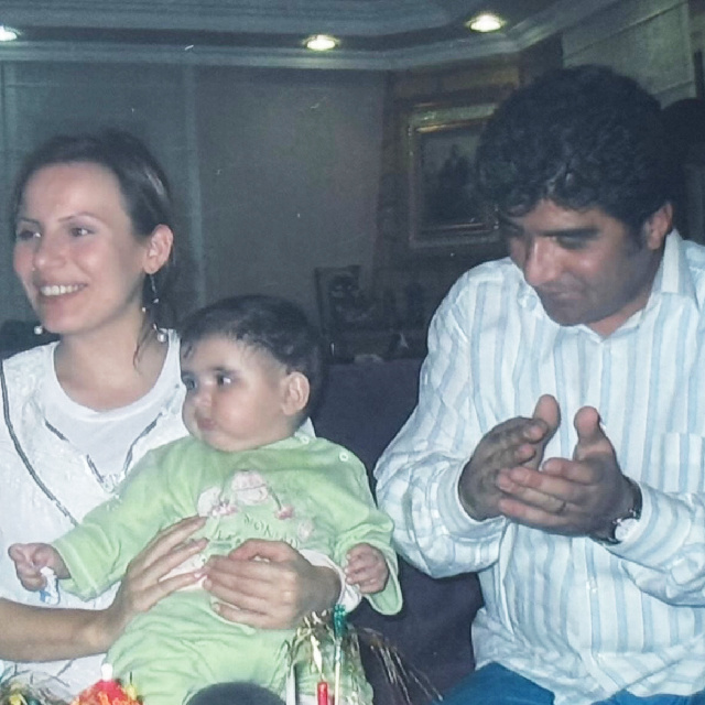 "İyi ki doğdun ilk göz ağrım"