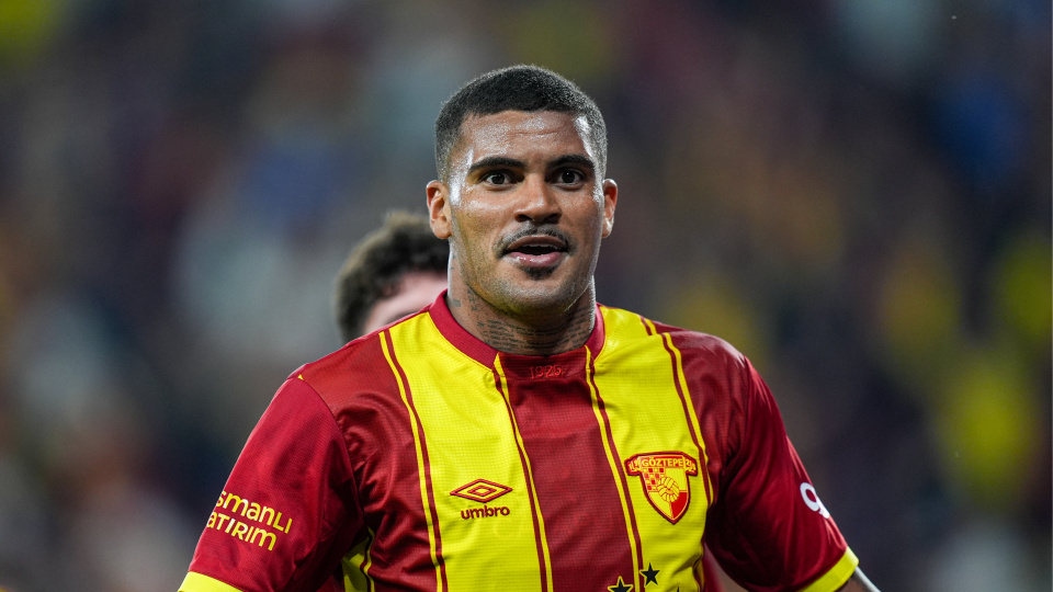 Göztepe, Santos'u Partizan'a kiraladı!