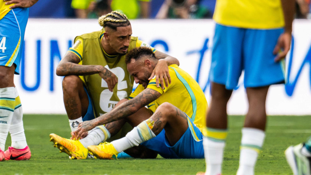 Neymar başladığı yerde milli takımı bıraktı!