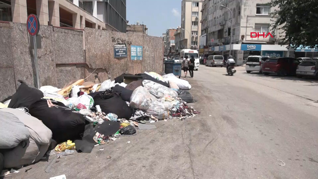 Adana'da cadde üzerinde tepki çeken görüntü