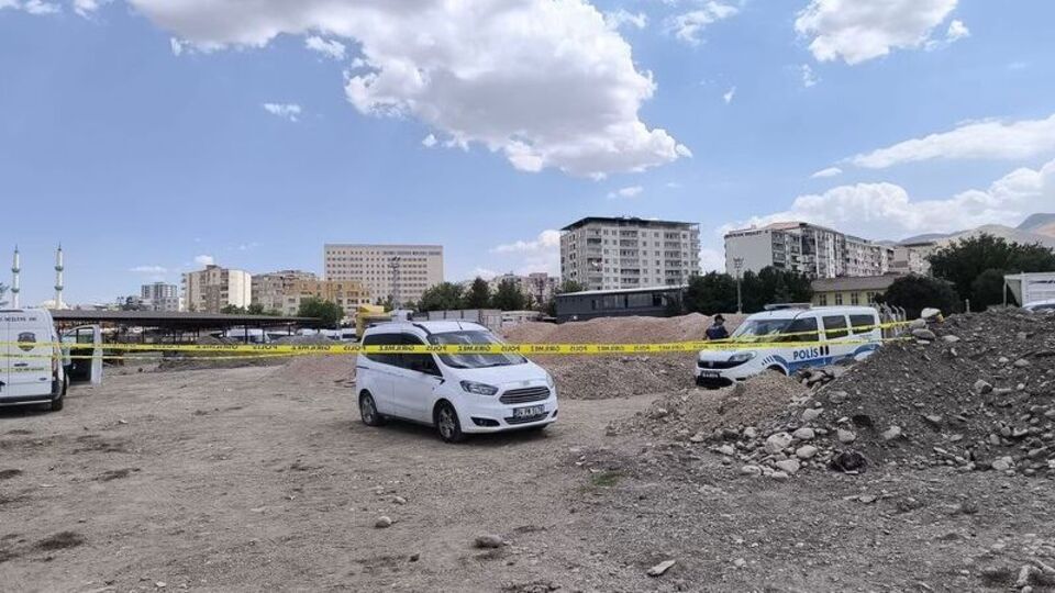 Hamile eşini vurdu, bebekten acı haber
