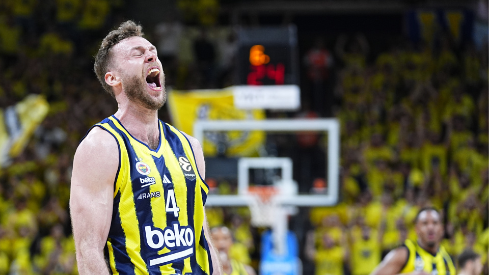 Melli 2 yıl daha F.Bahçe'de!