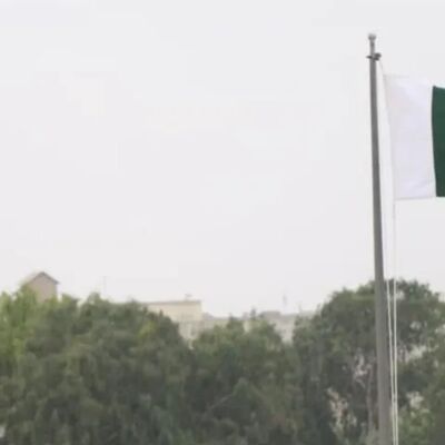 Pakistan'da bir uçak radardan kayboldu