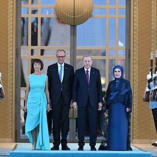 Merz'den Türkçe teşekkür paylaşımı