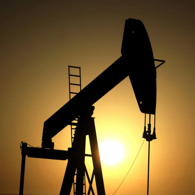 Petrol yeniden sıçradı