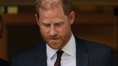 Prens Harry'yi çıldırtan karar