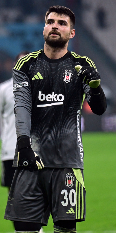 Beşiktaş'ta Ersin ile yollar ayrıldı