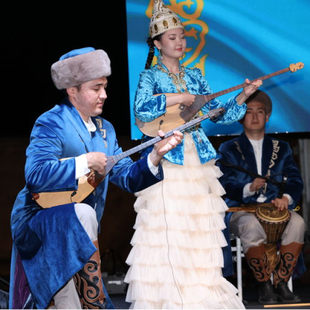 Tokat'ta ilk Türk Dünyası Müzik ve Dans Şöleni