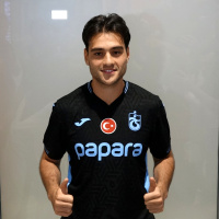 Aral Şimşir Trabzonspor tarihine geçti!
