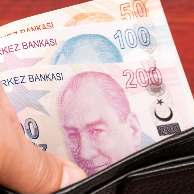 Asgari ücrete ara zam var mı?