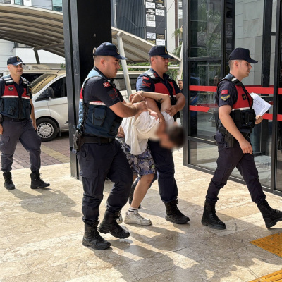 İçinde çocuk olan aracı çaldı, tutuklandı