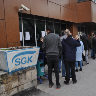 Emekli sayısında EYT etkisine mola