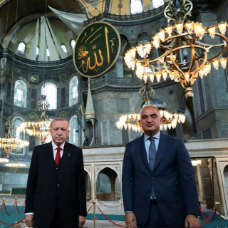 Bakan Ersoy'dan Ayasofya paylaşımı