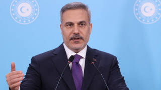 Bakan Fidan'dan diplomasi trafiği