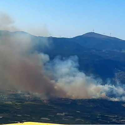 İzmir Menemen'deki yangın kontrol altına alındı