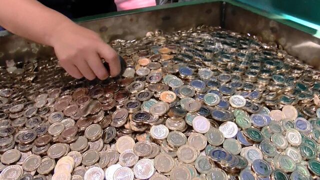 6 ayda 434 milyon liralık madeni para cebe girdi