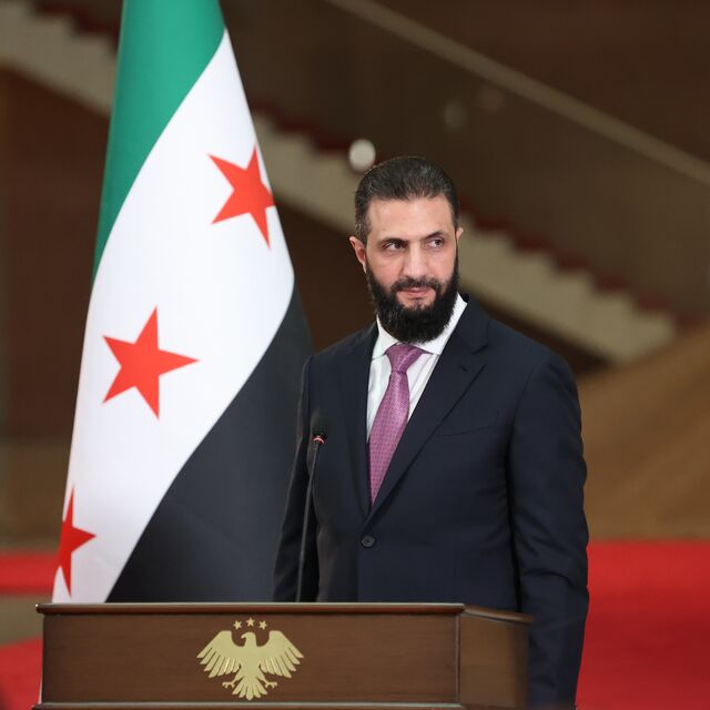 Esad rejiminin devrilmesinin ardından bir ilk