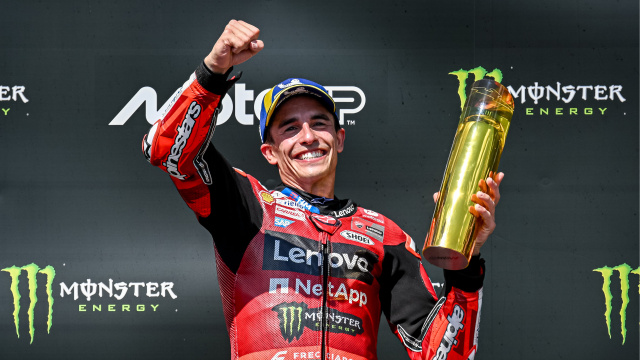 Almanya Grand Prix'sinde zafer Marquez'in!