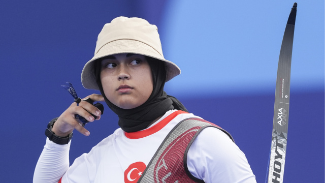 Elif Berra Gökkır'dan gümüş madalya!