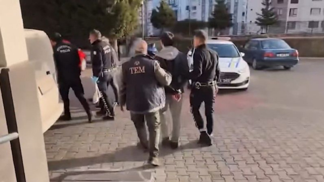 FETÖ'ye 81 ilde dev operasyon: 968 gözaltı