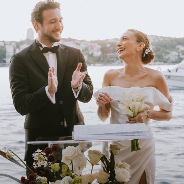 Ünlü oyuncu evlendi